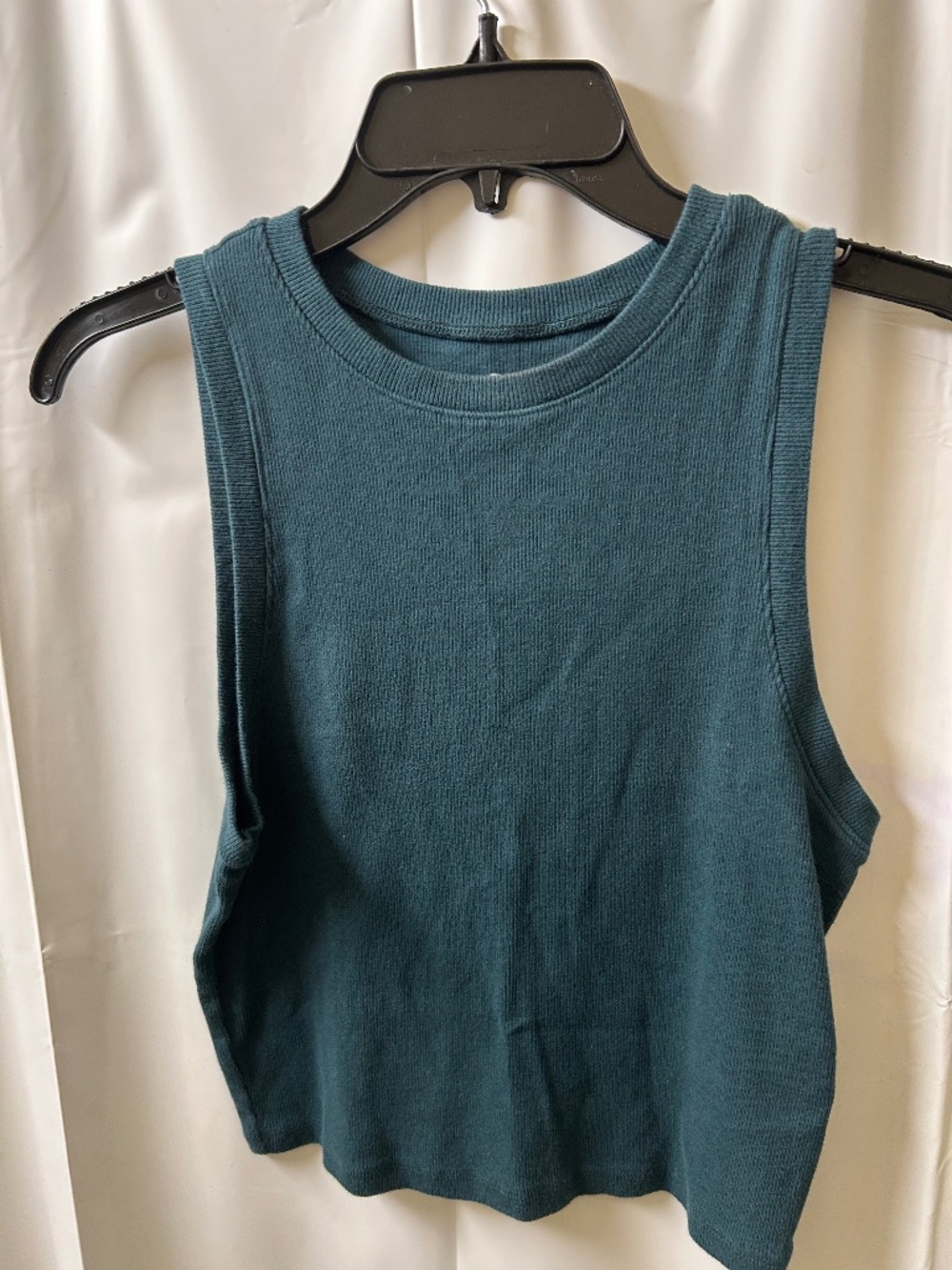 Hollister Cropped Tank Top